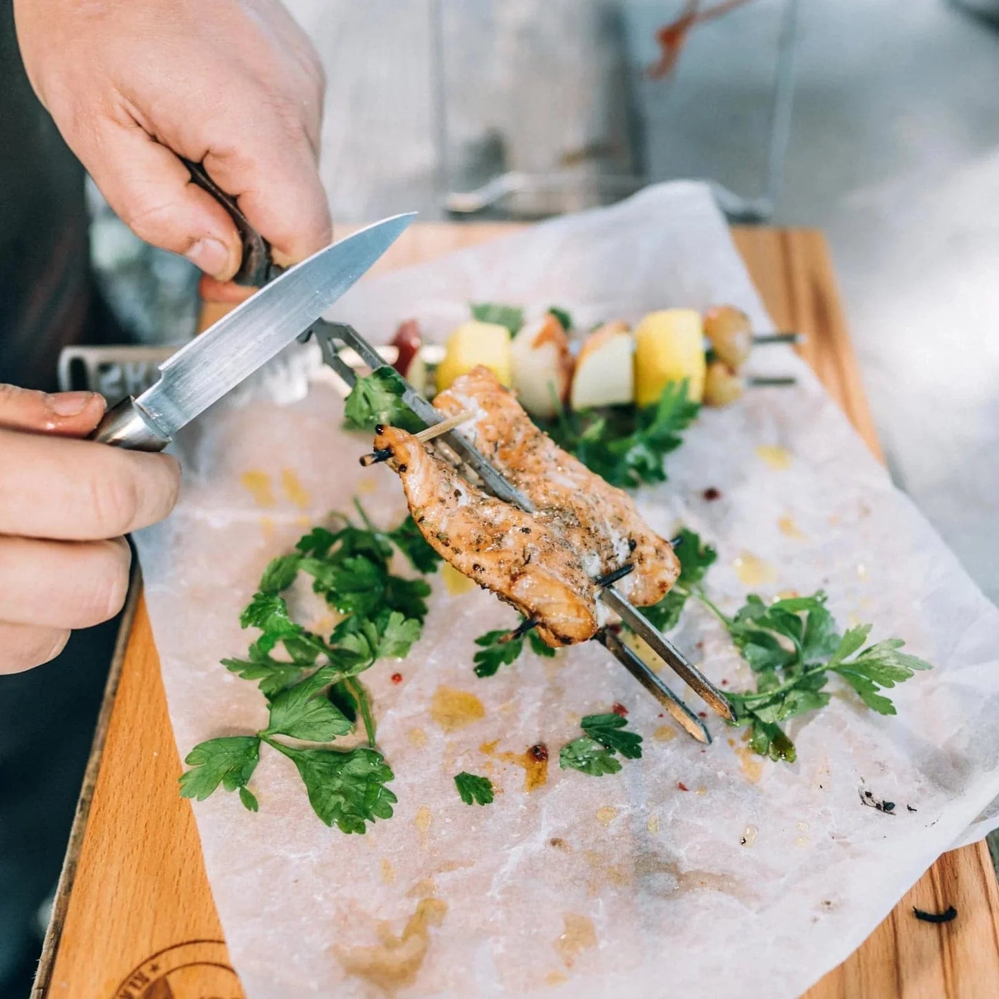 making chicken skewers with skotti pikes
